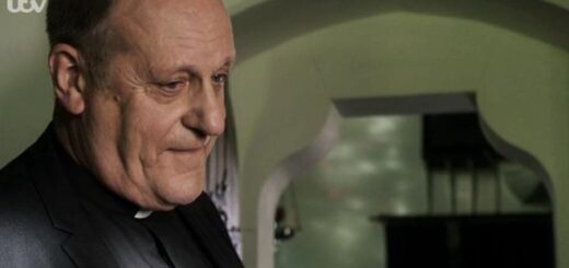 mn david troughton