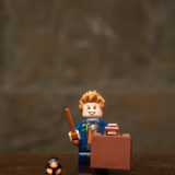 Newt’s LEGO minifigure includes his iconic briefcase and his troublesome Niffler friend. ;)