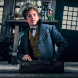 “Fantastic Beasts: The Crimes of Grindelwald”: Newt Scamander (Eddie Redmayne)