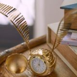 The Golden Snitch clock can close at the front, making it look exactly like the original.