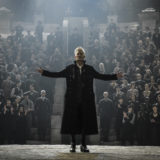 Grindelwald addresses a crowd.