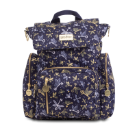 Jujube Be Sporty – Designed for the busy witch or wizard on the go, this bag has three different carrying positions and plenty of pockets for all your belongings (Hagrid’s coat would be jealous).