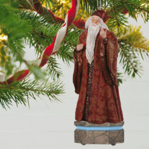 Designed by Kristina Gaughran and Tim Bodendistel, the ornament is modeled on Richard Harris’s portrayal of Dumbledore.