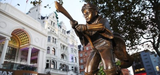 Harry Potter Statue in Leicester Square