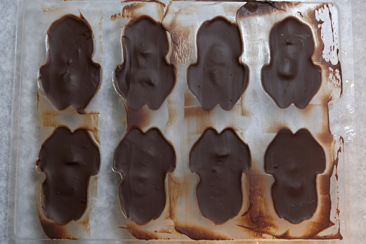 Chocolate Frogs Molded