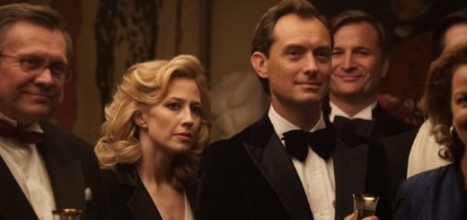 Jude Law and Carrie Coon