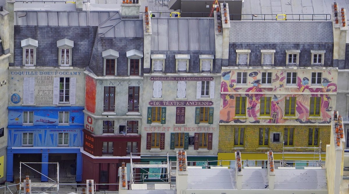 As in the other Wizarding World parks, the design reflects both the magical and the everyday. (Source: @bioreconstruct/Twitter)