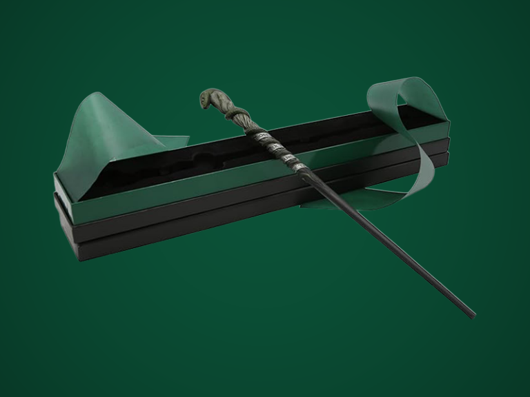 Slytherin Mascot & Traits Wand – Second Edition Collectible