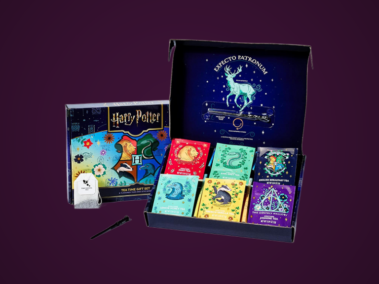 Harry Potter Tea Gift Set, Includes Stir Wand and 48 Tea Bags in 6 Flavors